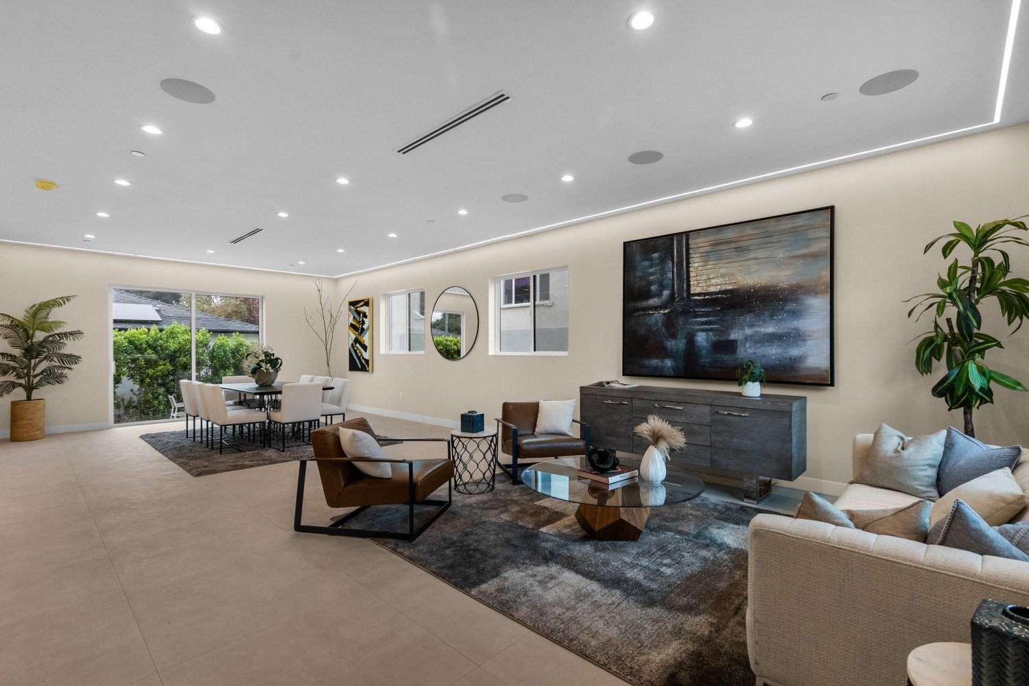 10041 leona street living room with mid century modern furniture and ample space